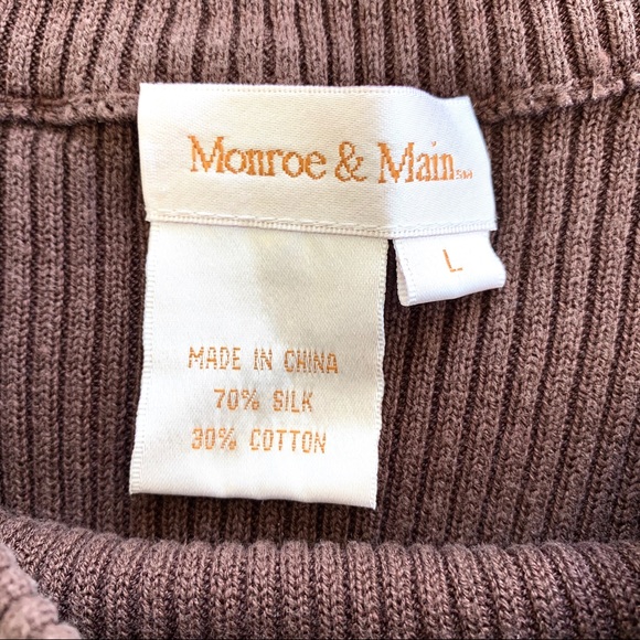 Monroe & Main Brown Silk Ribbed Fitted Sweater Top - Picture 3 of 6